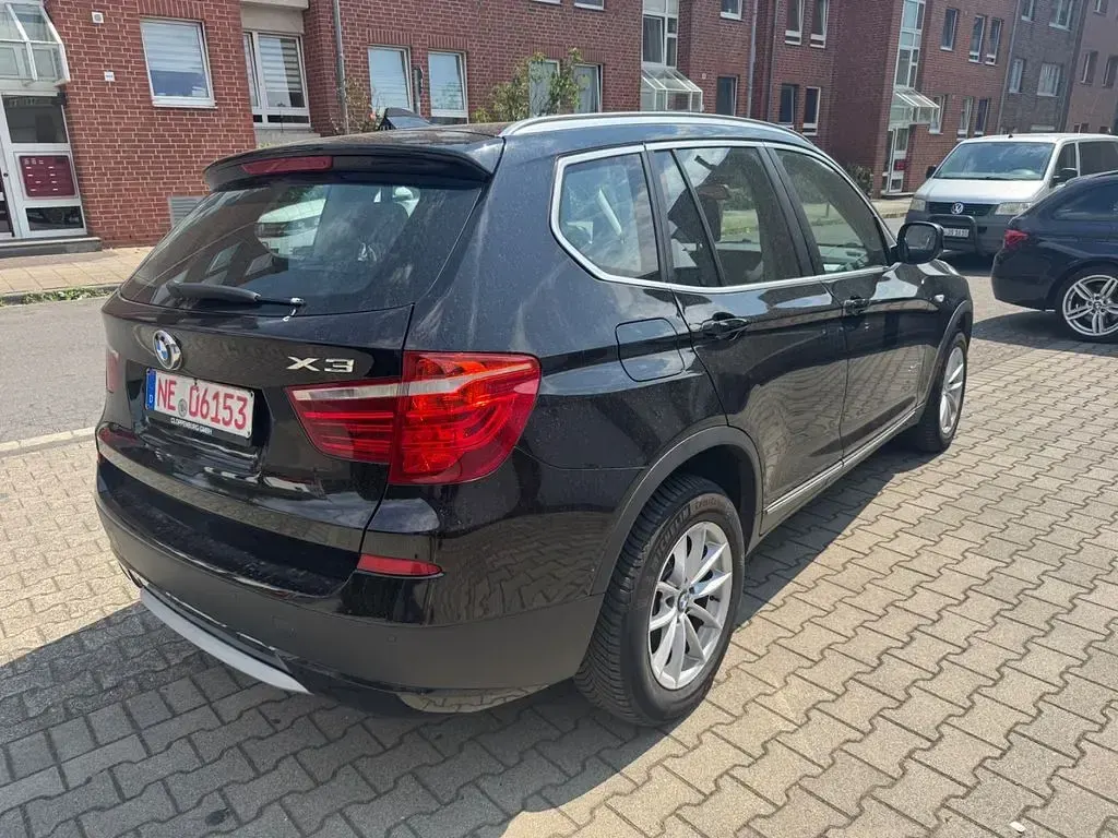Gebraucht BMW X3 184 PS (135 kW) 2012 Schwarz SUV