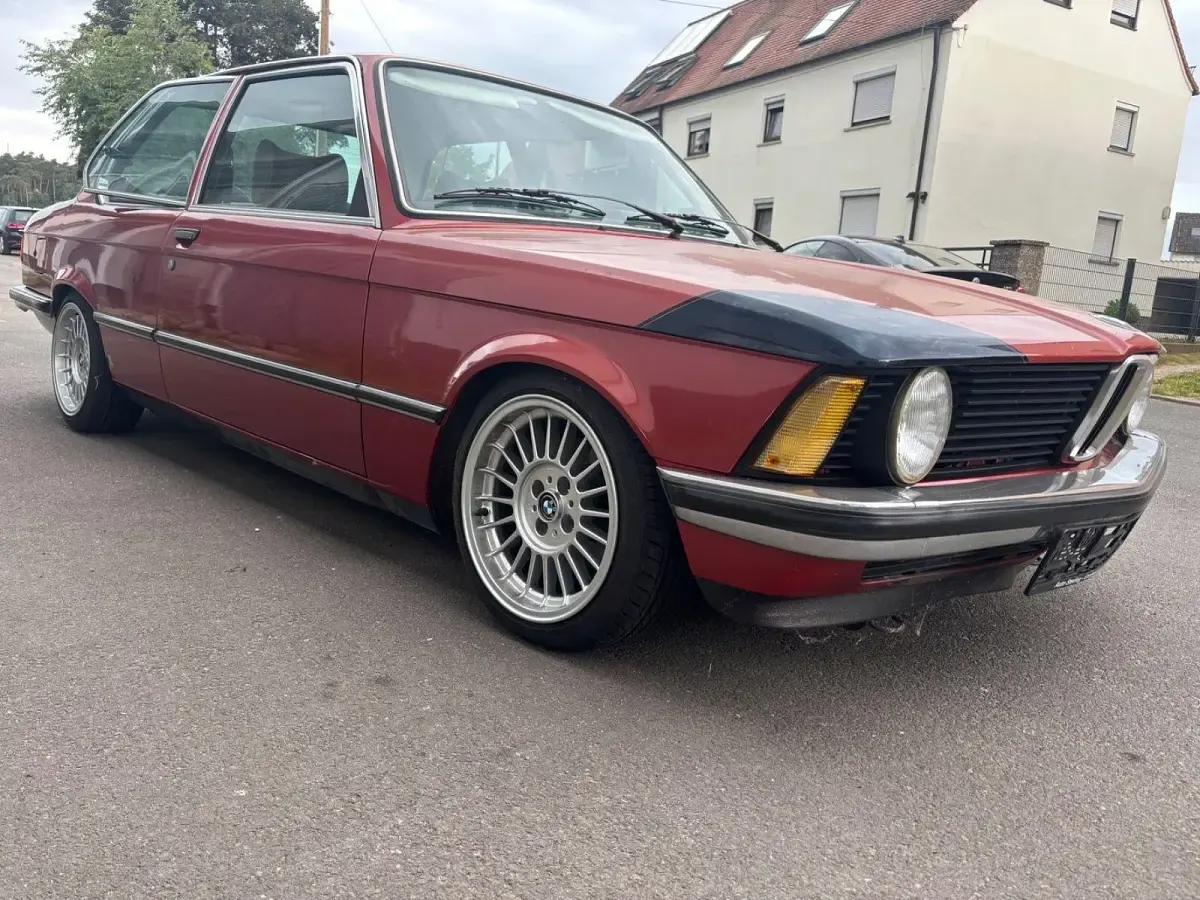 Gebraucht BMW 318 98 PS (72 kW) 1977 Andere farben Limousine