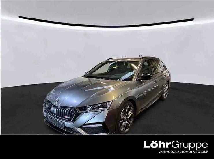 Graphitegrau metallic Gebraucht 2022 Skoda Octavia RS Kombi | 31.980 € (Etwas zu teuer) - Bild 1/4