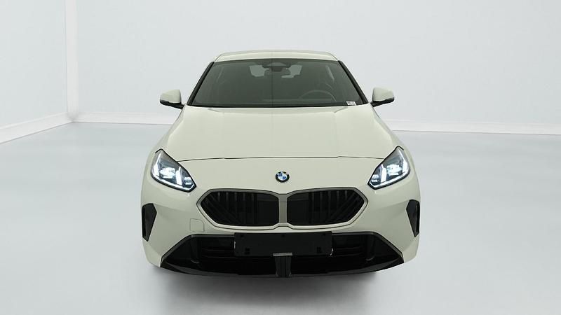 Gebraucht BMW 120 M Sport 163 PS (119 kW) 2025 Alpinweiss Kleinwagen