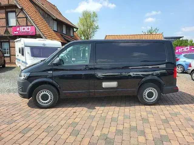 Gebraucht VW Transporter 150 PS (110 kW) 2019 Schwarz Van