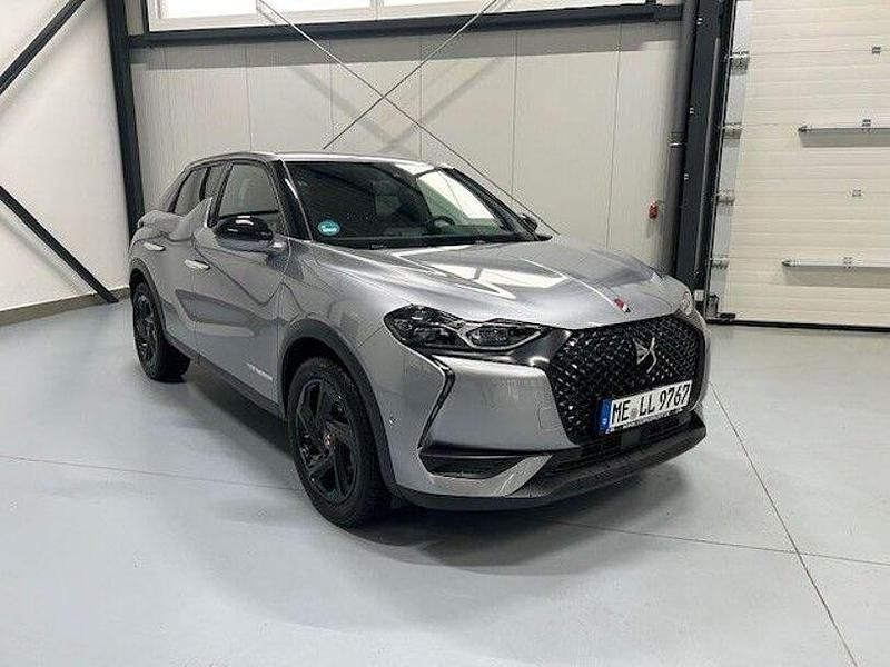 Grau Gebraucht 2020 DS Automobiles DS3 Crossback Performance SUV | 15.690 € (Superpreis) - Bild 1/4