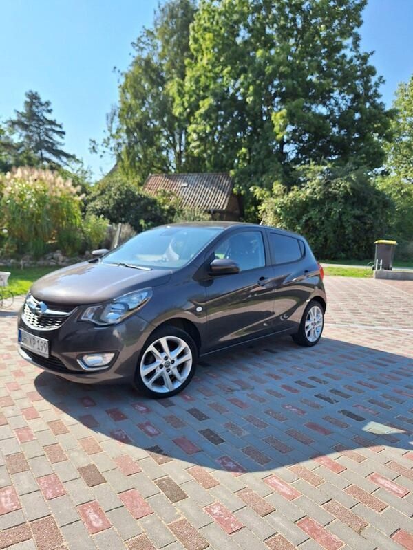 Grau Gebraucht 2016 Opel Karl Exklusiv Kleinwagen | 8.400 € (Fairer Preis) - Bild 1/4