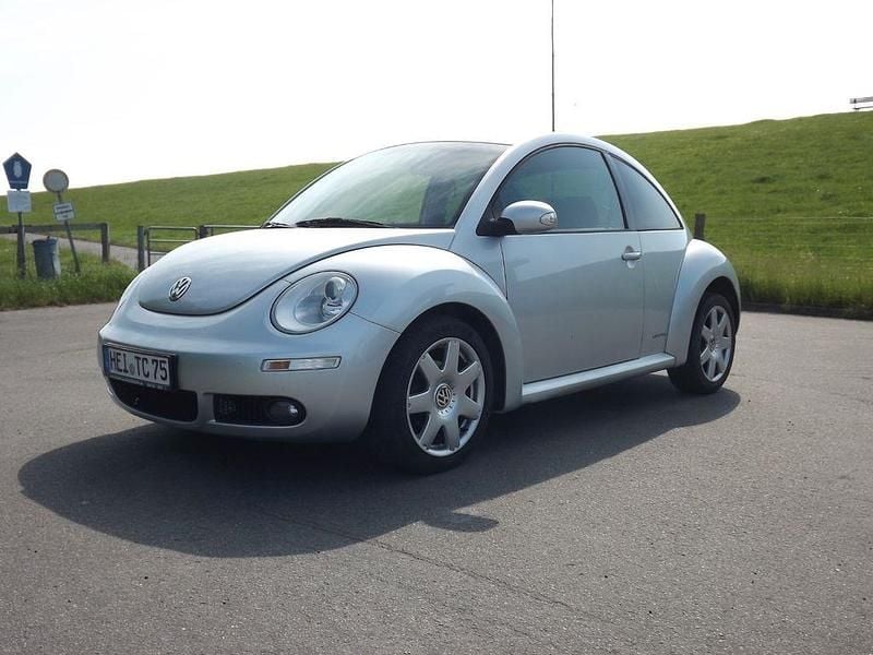 Gebraucht VW Beetle United 105 PS (77 kW) 2008 Silber Kleinwagen