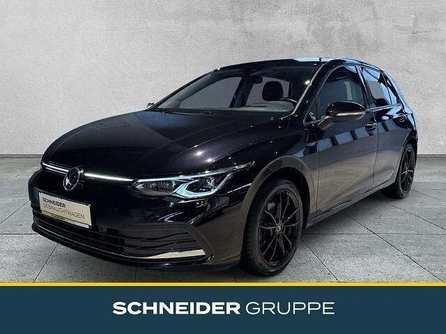Schwarz Gebraucht 2022 VW Golf VIII Life Limousine | 24.490 € (Fairer Preis) - Bild 1/2