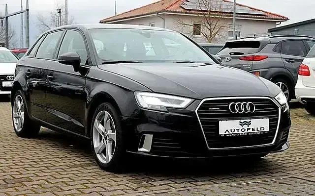 Gebraucht Audi A3 Sport 184 PS (135 kW) 2017 Schwarz Limousine