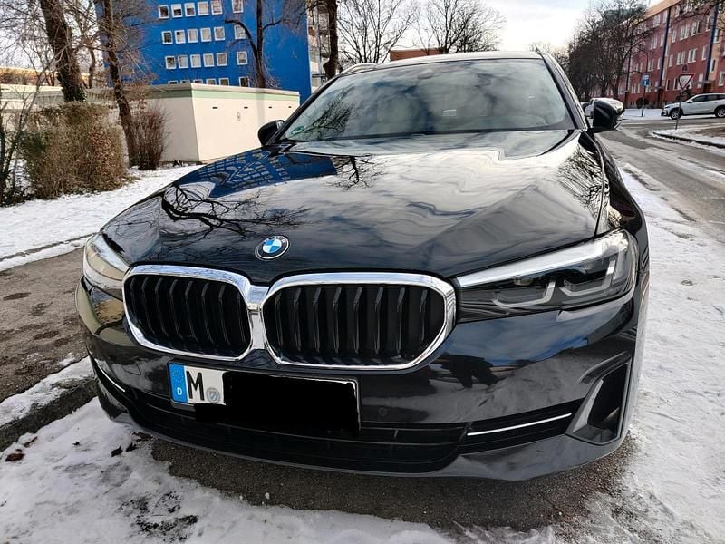 Gebraucht BMW 530e 292 PS (214 kW) 2021 Schwarz Kombi