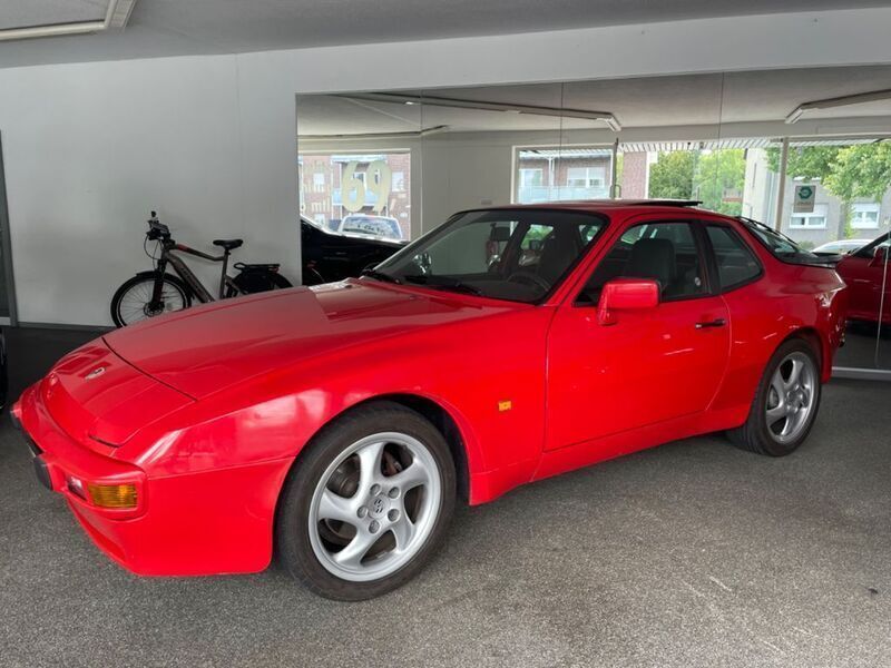 Rot Gebraucht 1987 Porsche 944 S Coupé | 19.999 € - Bild 1/4