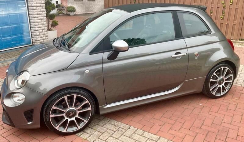 Grau Gebraucht 2021 Abarth 595C Cabrio | 18.890 € (Superpreis) - Bild 1/4