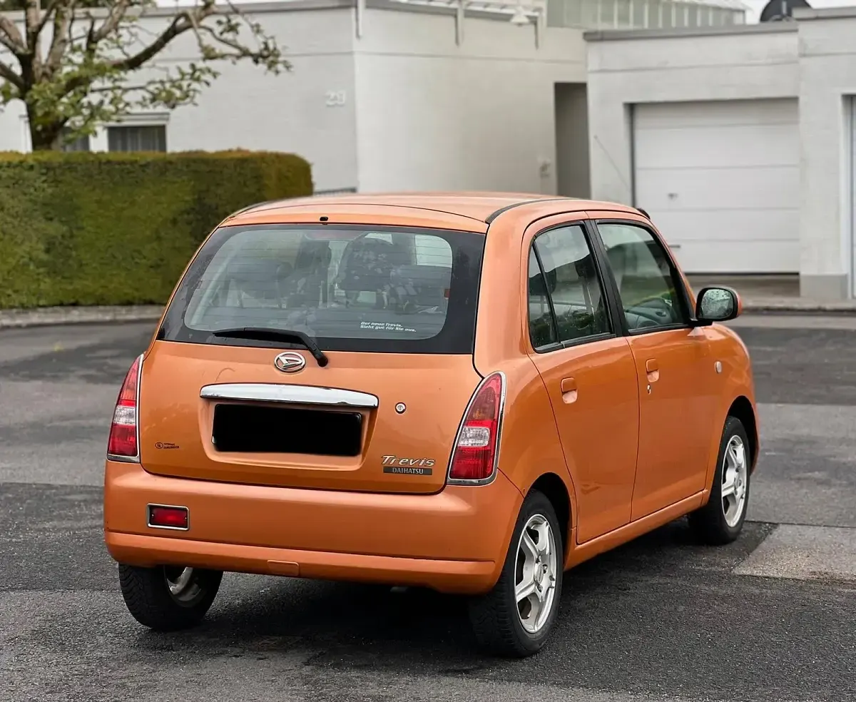 Gebraucht Daihatsu Trevis 58 PS (42 kW) 2008 Orange Kleinwagen
