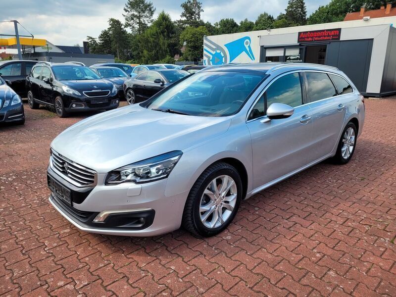 Grau Gebraucht 2017 Peugeot 508 Allure Kombi | 9.800 € (Guter Preis) - Bild 1/4