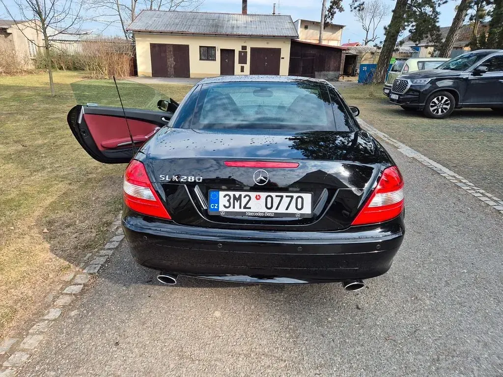 Gebraucht Mercedes SLK280 231 PS (169 kW) 2008 Schwarz Cabrio