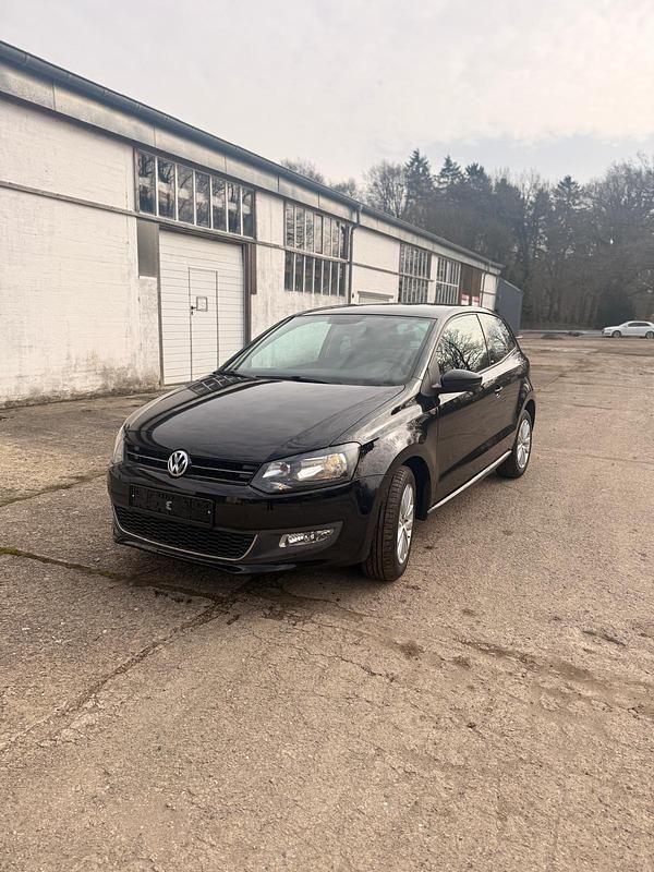 Gebraucht VW Polo Style 69 PS (50 kW) 2011 Schwarz Kleinwagen