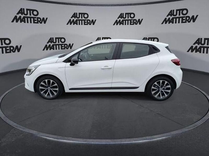 Gebraucht Renault Clio V Equilibre 91 PS (66 kW) 2023 Weiß Limousine