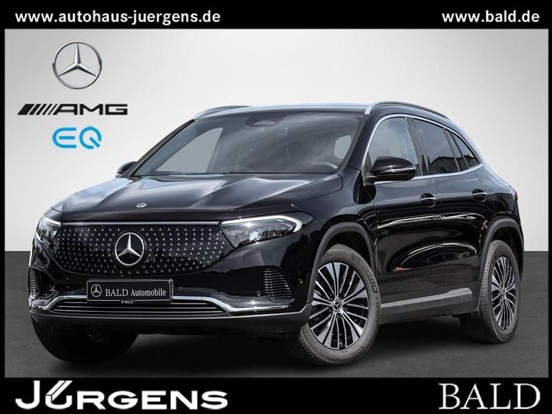 Schwarz metalliclack kosmosschwarz Gebraucht 2024 Mercedes EQA300 Electric Art SUV | 34.750 € (Guter Preis) - Bild 1/4