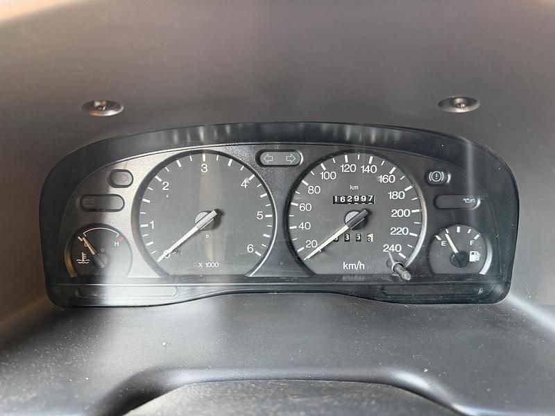 Gebraucht Ford Transit 86 PS (63 kW) 2001 Weiß Van / Kleinbus