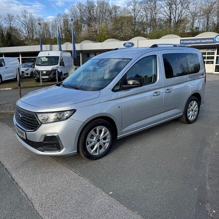 Neu Ford Tourneo Connect Titanium 122 PS (89 kW) 2026 Silber Van / Kleinbus