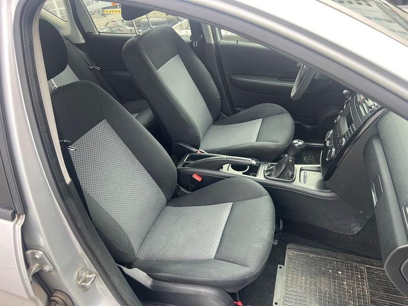 Gebraucht Mercedes A180 Classic 109 PS (80 kW) 2008 Silber Limousine