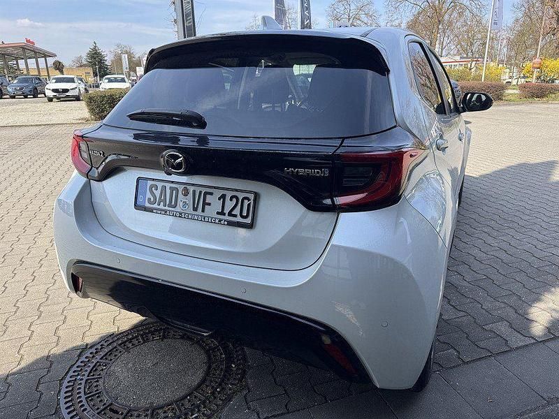 Gebraucht Mazda 2 116 PS (85 kW) 2023 Northern white pearl Kleinwagen
