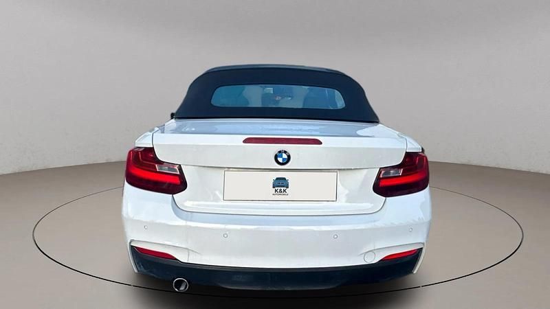 Gebraucht BMW 218 M Sport 150 PS (110 kW) 2015 Weiß Cabrio