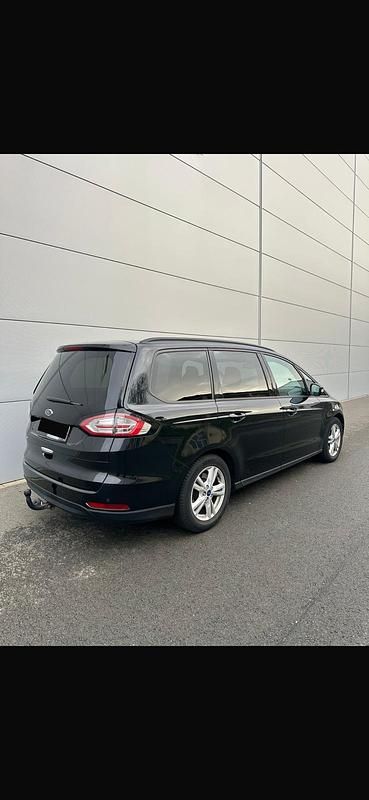 Usata Ford Galaxy 120 CV (88 kW) 2016 Nero Monovolume