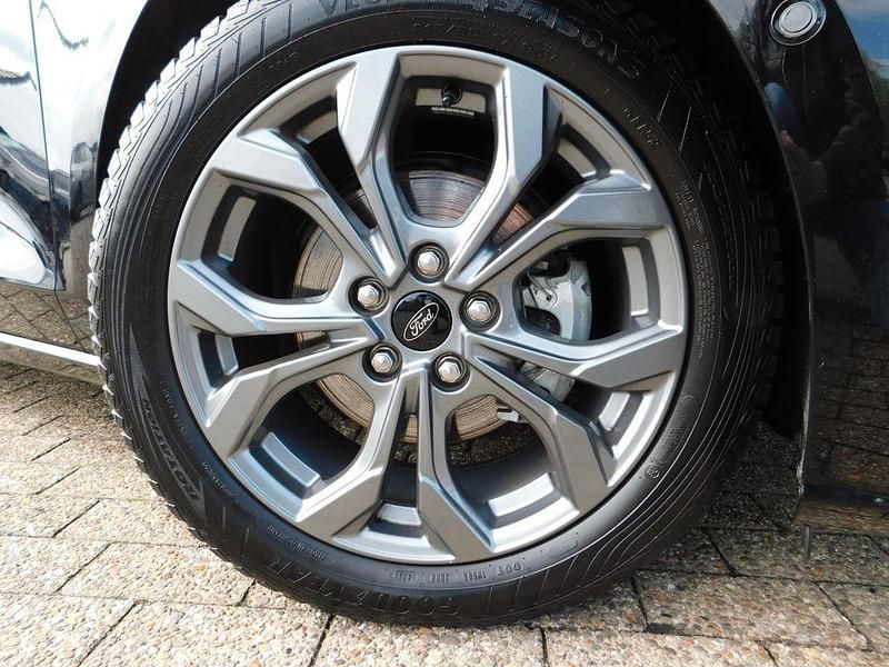Gebraucht Ford Focus ST-Line X 155 PS (114 kW) 2025 Schwarz Kombi