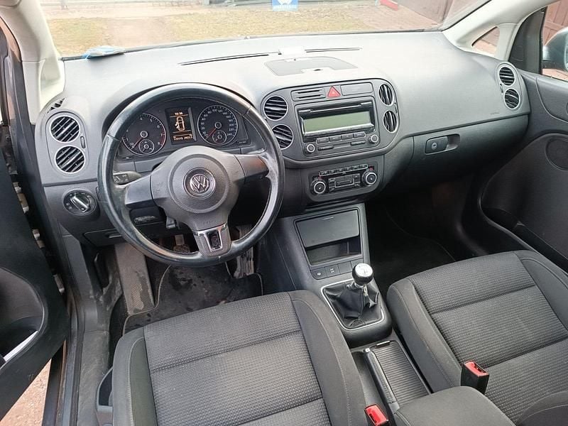 Gebraucht VW Golf VI Team 105 PS (77 kW) 2010 Grau Kleinwagen