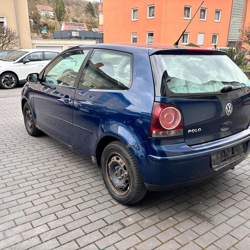 Gebraucht VW Polo 54 PS (39 kW) 2005 Blau Kleinwagen