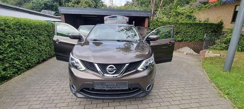 Gebraucht 2016 Nissan Qashqai Acenta SUV | 12.900 € (Fairer Preis) - Bild 1/4