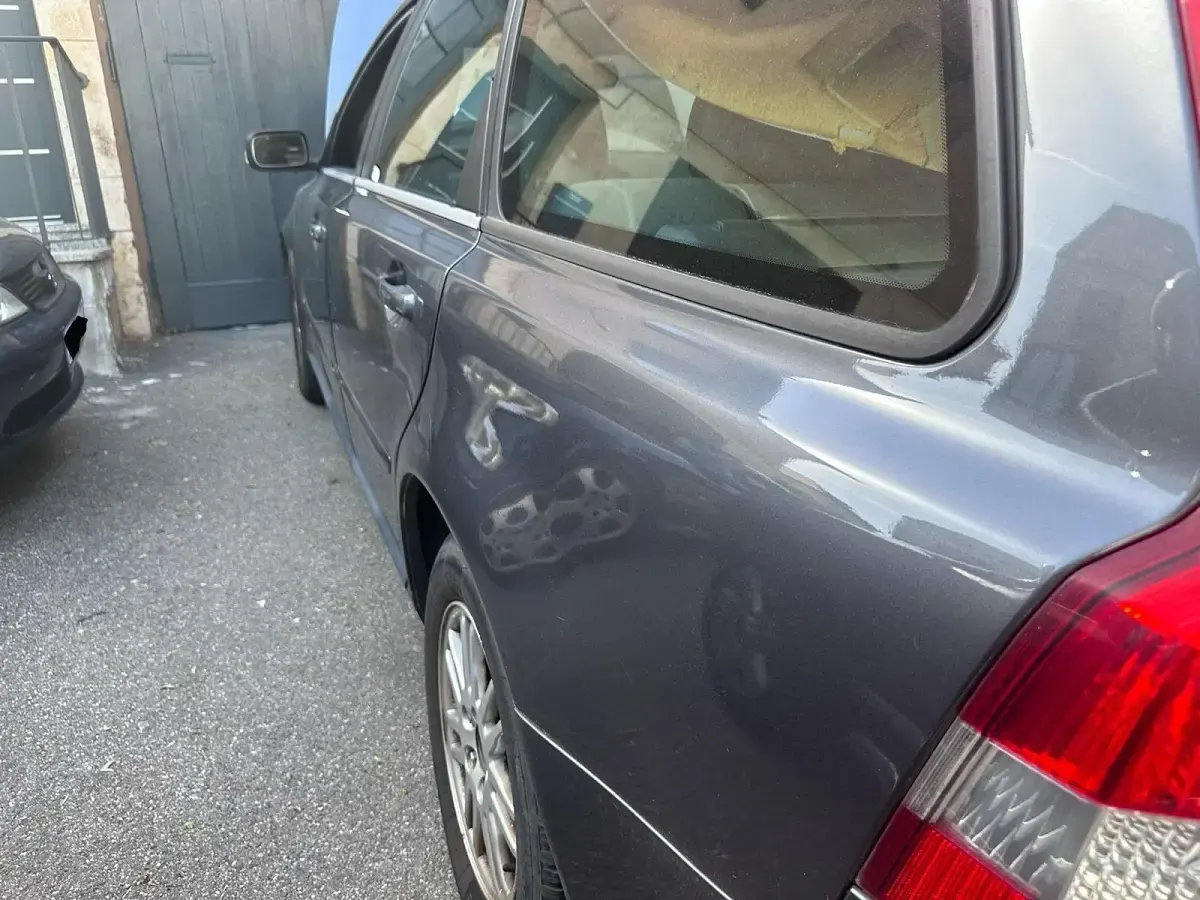 Gebraucht Volvo V50 125 PS (91 kW) 2004 Grau Kombi