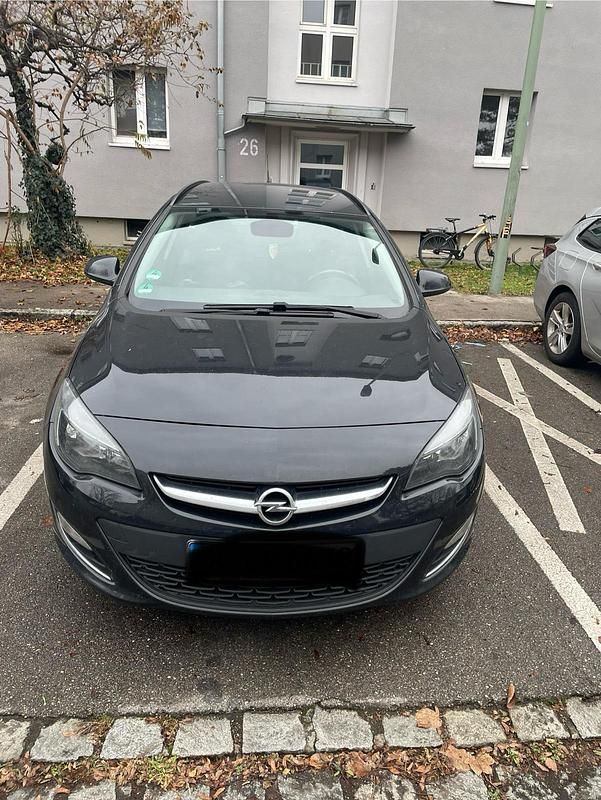 Gebraucht Opel Astra Sport 2013 Schwarz Kombi
