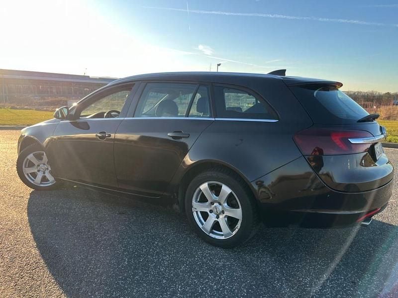 Gebraucht Opel Insignia Sport 170 PS (125 kW) 2015 Braun Kombi