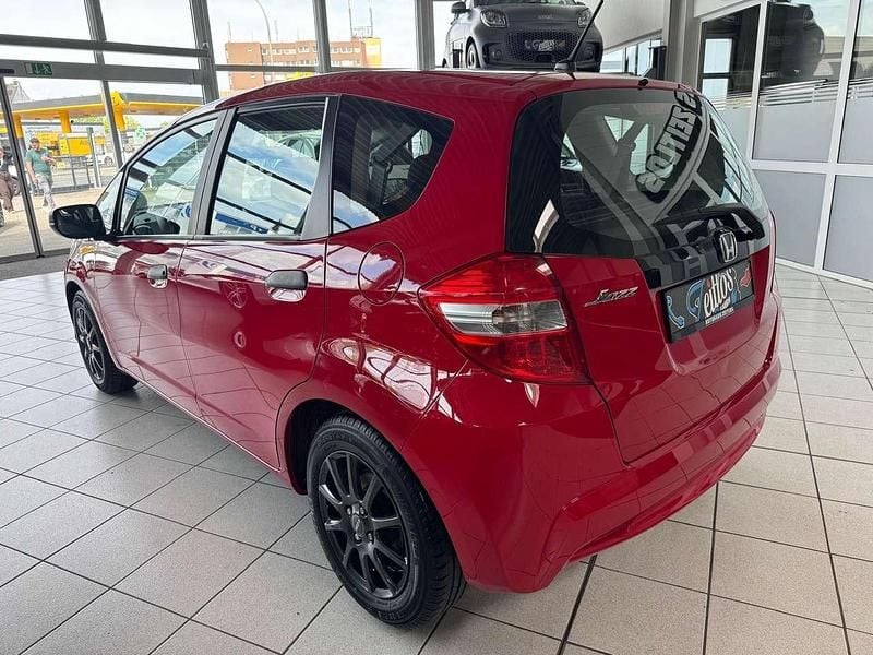 Gebraucht Honda Jazz 90 PS (66 kW) 2013 Rot Kleinwagen