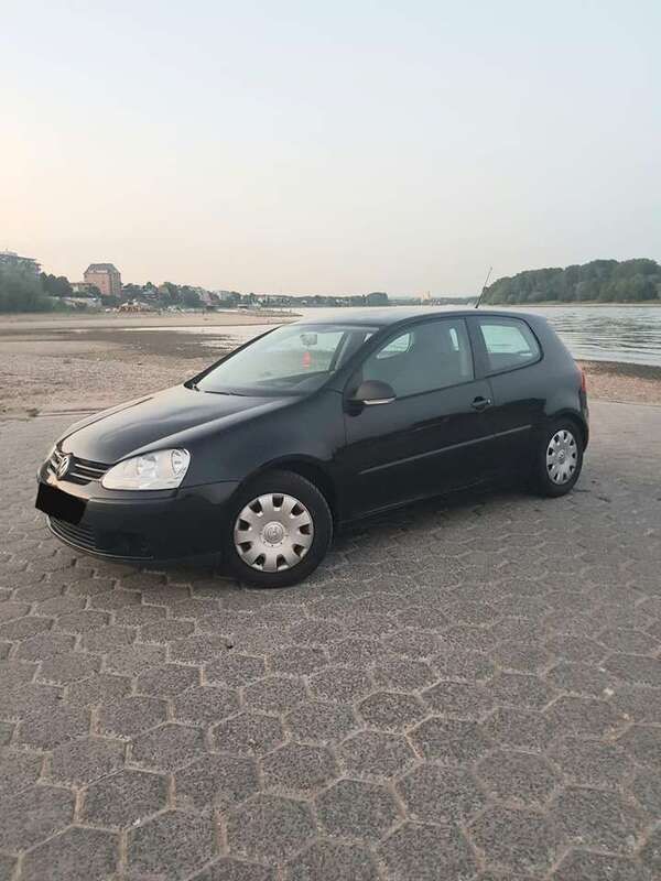 Schwarz Gebraucht 2007 VW Golf V Comfortline Limousine | 2.900 € (Fairer Preis) - Bild 1/4