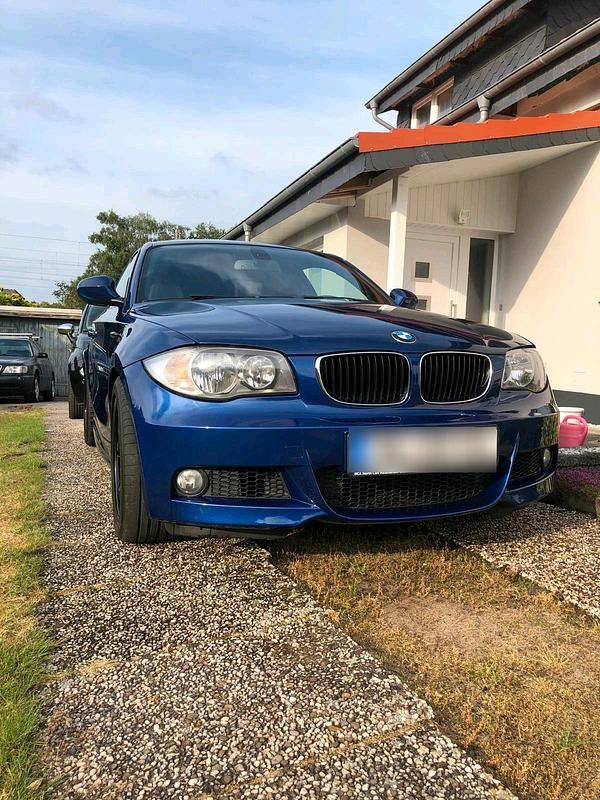Gebraucht BMW 118 Coupé 143 PS (105 kW) 2010 Blau Coupé