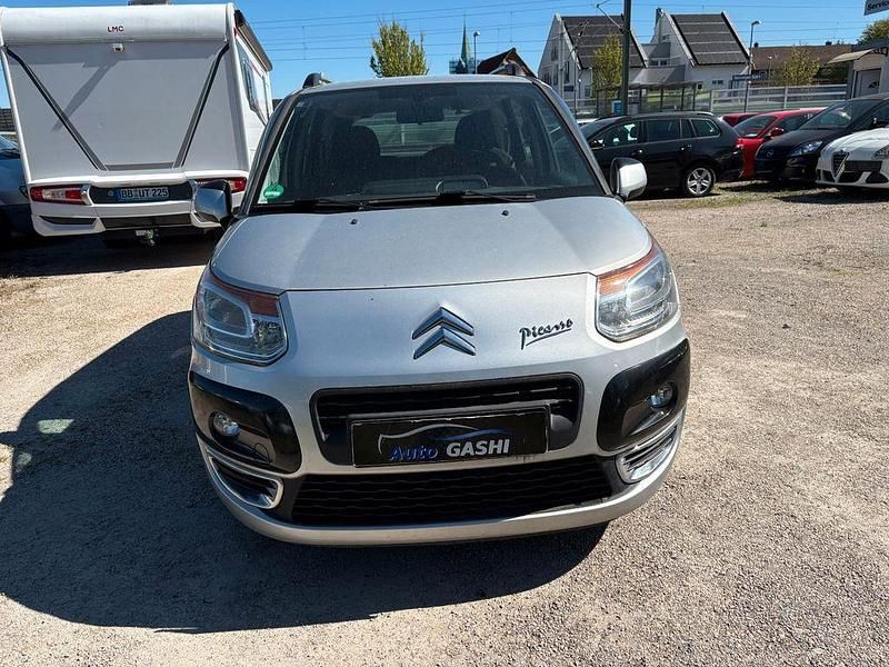 Gebraucht Citroën C3 Picasso Tendance 92 PS (67 kW) 2011 Silber Van / Kleinbus