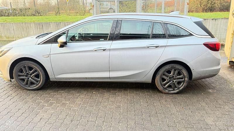 Gebraucht Opel Astra 150 PS (110 kW) 2017 Grau Kombi