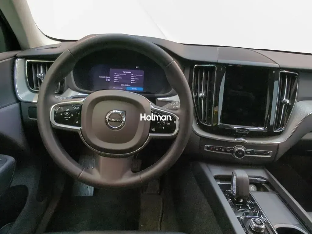 Gebraucht Volvo XC60 Plus 197 PS (144 kW) 2024 Blau SUV