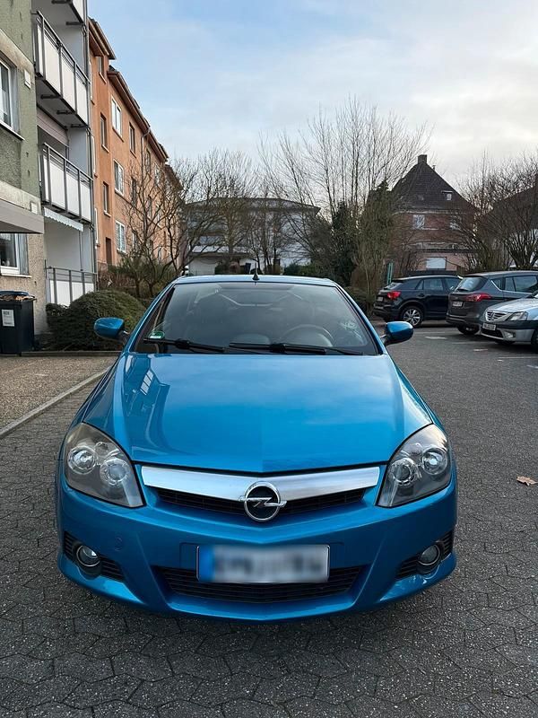 Gebraucht Opel Tigra 90 PS (66 kW) 2005 Blau Cabrio
