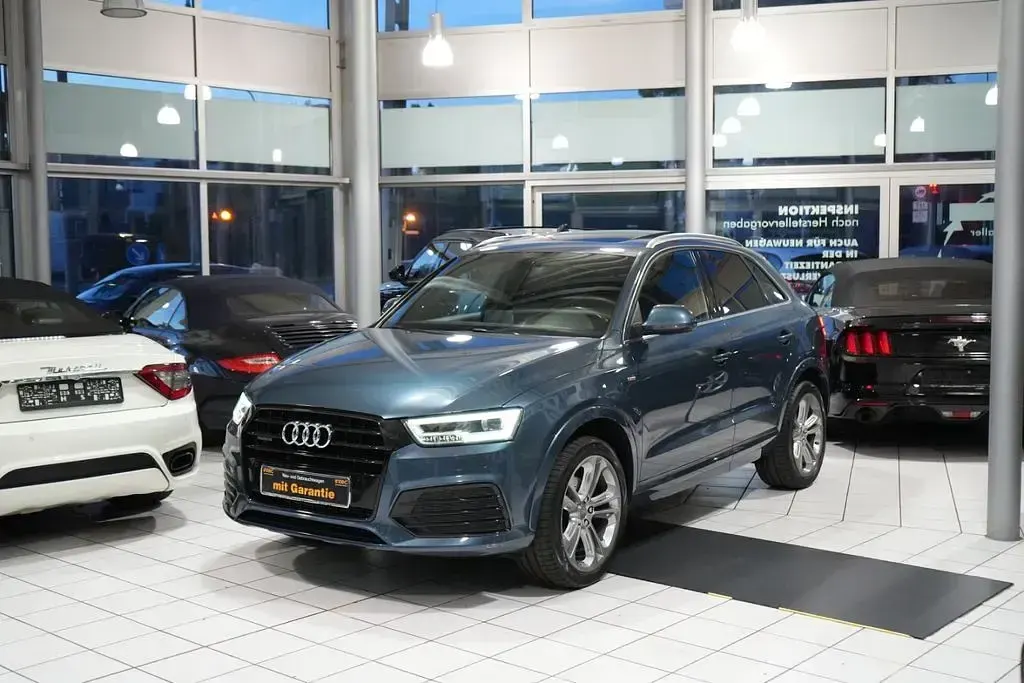Gebraucht Audi Q3 S-Line 200 PS (147 kW) 2016 Blau SUV