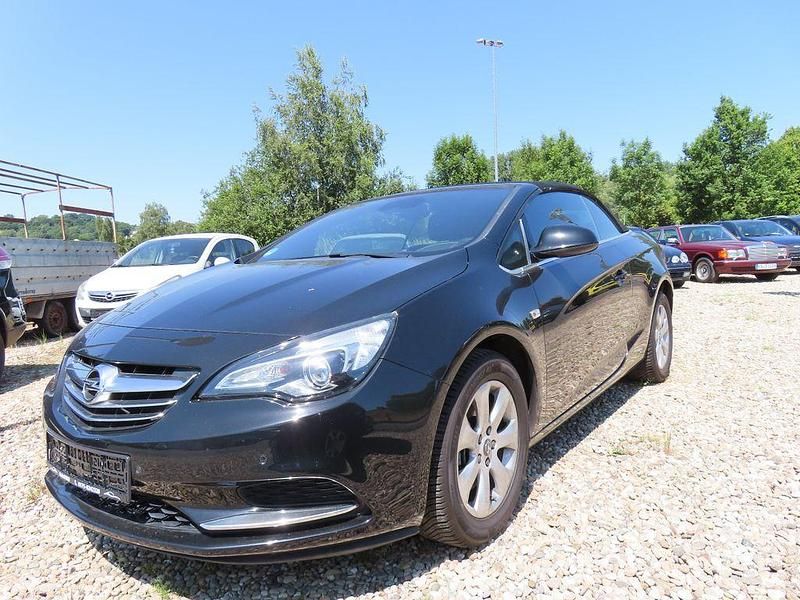 Schwarz Gebraucht 2017 Opel Cascada Edition Cabrio | 11.600 € (Fairer Preis) - Bild 1/4