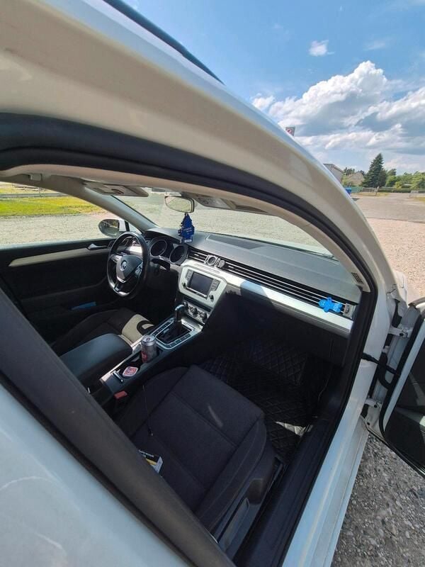 Weiß Gebraucht 2015 VW Passat Kombi | 11.000 € (Superpreis) - Bild 1/4