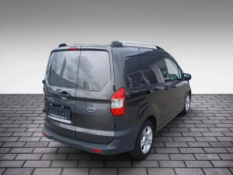 Gebraucht Ford Transit 101 PS (74 kW) 2021 Grau / magnetic grau Van