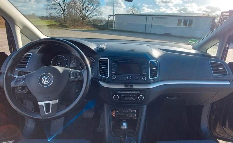 Gebraucht VW Sharan 140 PS (102 kW) 2013 Schwarz Van / Kleinbus