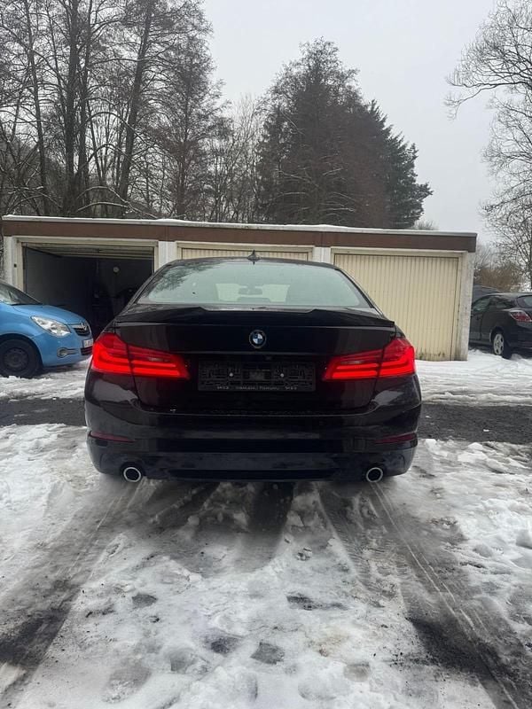 Gebraucht BMW 530 265 PS (194 kW) 2019 Schwarz Limousine