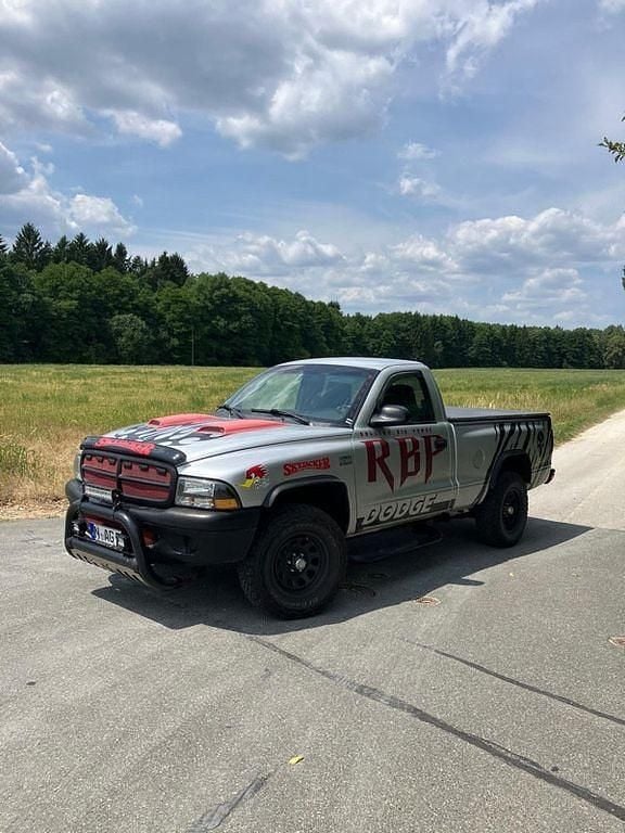Silber Gebraucht 2001 Dodge Dakota SUV | 7.499 € - Bild 1/4