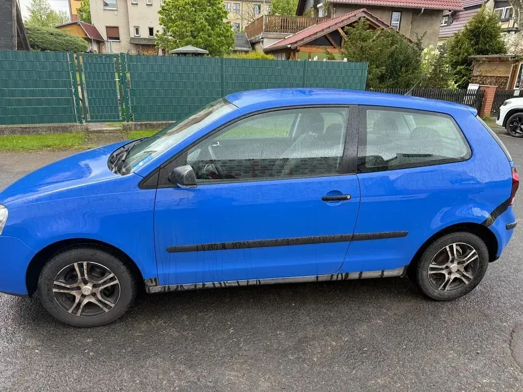 Gebraucht VW Polo Trendline 80 PS (58 kW) 2009 Blau Kleinwagen