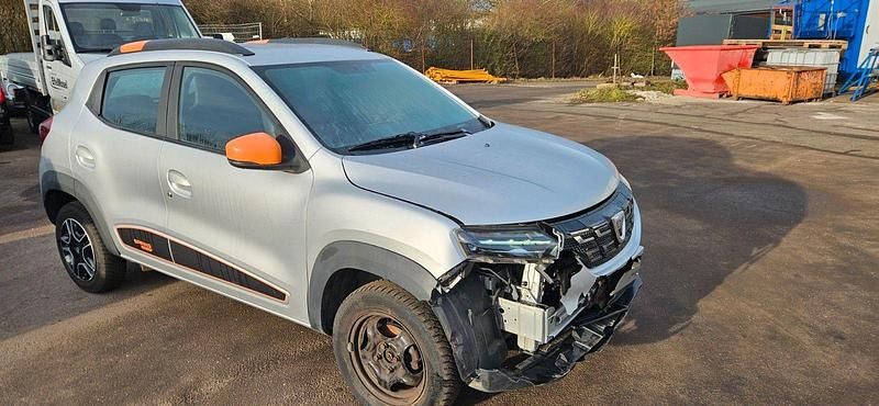 Gebraucht Dacia Spring Comfort Plus 33 kW (45 PS) 2021 Grau Kleinwagen