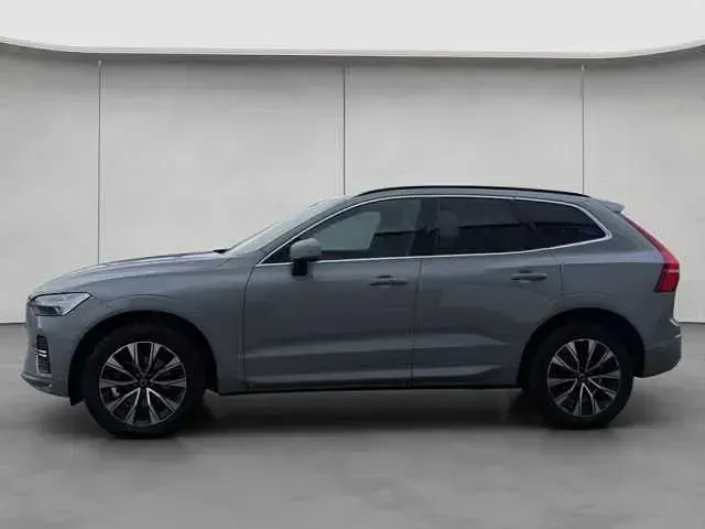 Gebraucht Volvo XC60 Core 250 PS (183 kW) 2024 Grau SUV