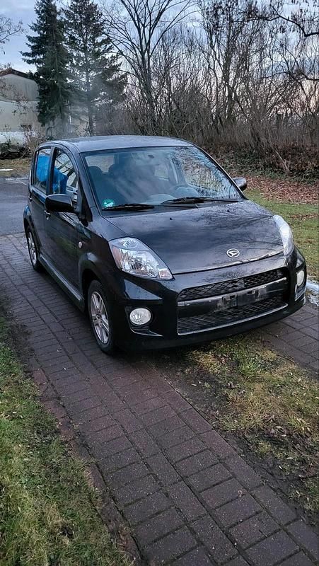 Gebraucht Daihatsu Sirion 87 PS (63 kW) 2005 Schwarz Kleinwagen